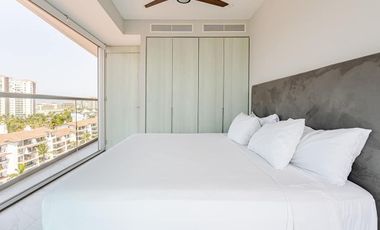 2R, 100 m², balcón panorámico con vistas a marina, montaña y bahia