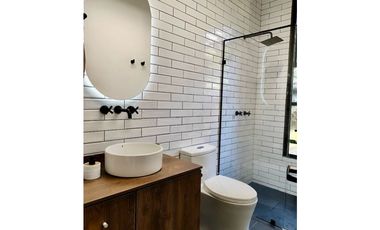 Casa en Arriendo Amoblado entre la vía Santa Elena y Envigado