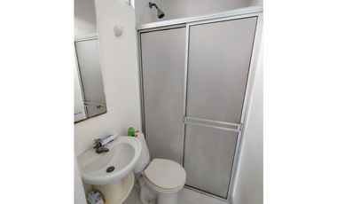 SE VENDE APARTAMENTO AMPLIO EN LA CASTELLANA