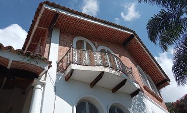 CASA COMO TERRENO EN VENTA AJIJIC