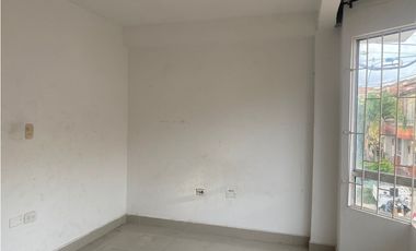 SE ARRIENDA HERMOSA CASA EN PRADOS DEL MUTIS