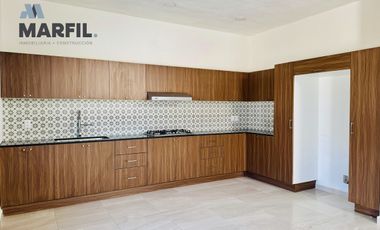 Casa en Venta 3 Recámaras (2 en Planta Baja) con RoofGarden en Comala, Colima