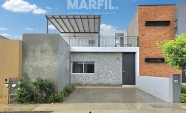 Casa en Venta 3 Recámaras (2 en Planta Baja) con RoofGarden en Comala, Colima
