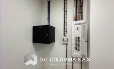 ARRIENDO LOCAL ESQUINERO SOBRE LA CALLE 80 EN MINUTO DE DIOS EN BOGOT