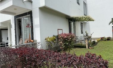 VENTA CASA EN AV. CENTENARIO - NORTE DE ARMENIA Q.