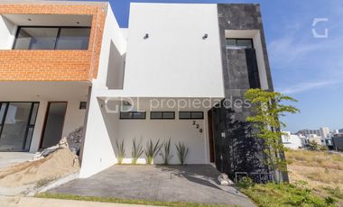 CAPITAL NORTE COTO PONTEVEDRA CASA EN VENTA