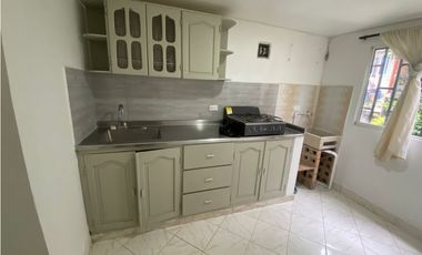 ARRIENDO HERMOSO APTO PEQUEÑO UNIDAD ABIERTA SAN ANTONIO DE PRADO