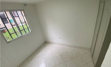 ARRIENDO HERMOSO APTO PEQUEÑO UNIDAD ABIERTA SAN ANTONIO DE PRADO
