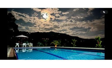 Casa  Campestre en Pereira, Sector  Combia.