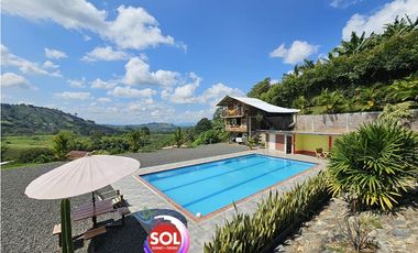 Casa  Campestre en Pereira, Sector  Combia.