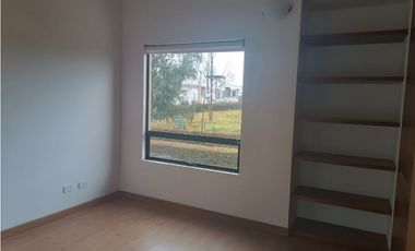 CASA EN ARRIENDO EN HACIENDA FONTANAR - CHA, C/MARCA