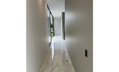 ‼ Casa de lujo en condominio, Combia, Pereira