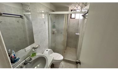 Apartamento a 20 metros del mar Rodadero sur - 005