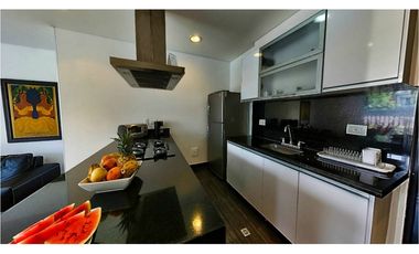 Apartamento con jardín para arriendo en Santa Bárbara Alta