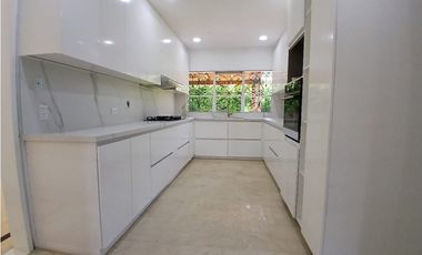 Casa en Venta El Tesoro Medellín