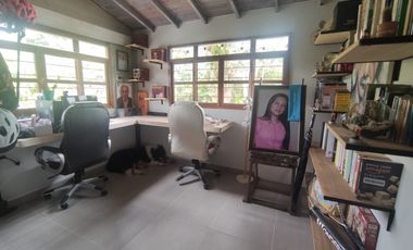 Vendo Finca Turística con Chalets en Santa Elena, Medellín