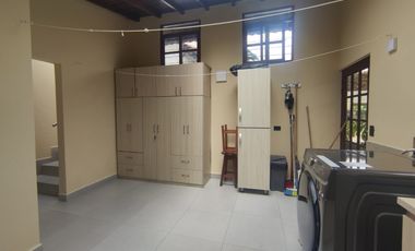 Vendo Finca Turística con Chalets en Santa Elena, Medellín