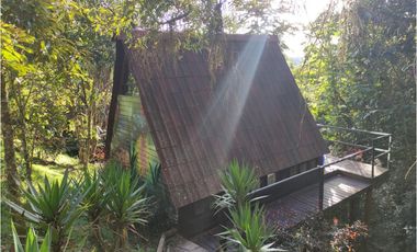 Vendo Finca Turística con Chalets en Santa Elena, Medellín