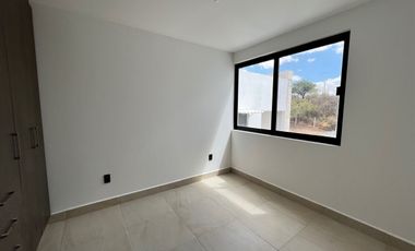 Departamentos en RENTA de lujo Conjunto las Quintas en con alberca común