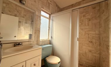 Casa en VENTA en EMBAJADORAS con Cochera