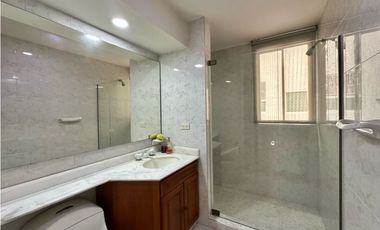 VENDO EN CARTAGENA PENTHOUSE FRENTE A LA BAHA DE CASTILLOGRANDE