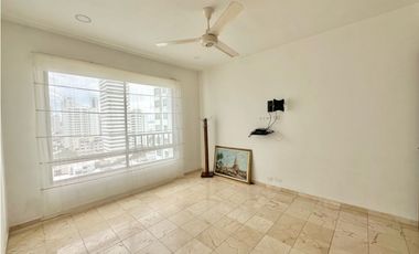 VENDO EN CARTAGENA PENTHOUSE FRENTE A LA BAHA DE CASTILLOGRANDE