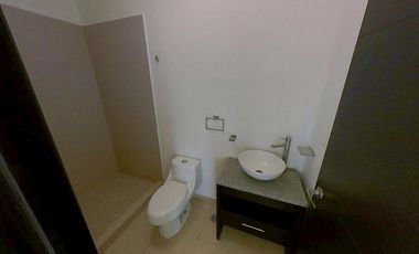 Venta de casa en condominio en Convento de las mercedarias , con balcón