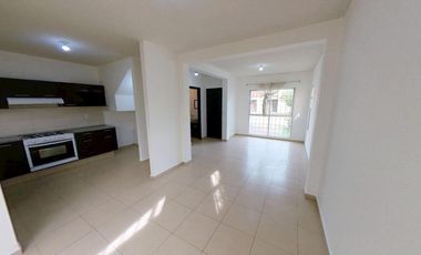 Venta de casa en condominio en Convento de las mercedarias , con balcón