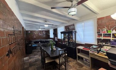 Venta de departamento en San Lorenzo Atemoaya, Xochimilco con 2 recámaras