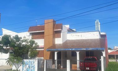 Casa/Oficina en Venta. doble calle, Fracc Costa de Oro, Boca del Río, Veracruz