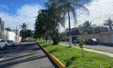 Casa/Oficina en Venta. doble calle, Fracc Costa de Oro, Boca del Río, Veracruz