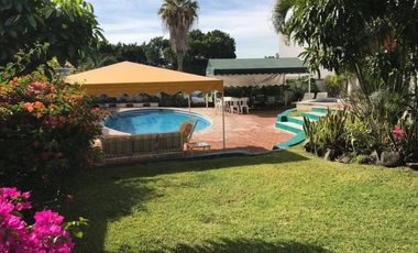 Casa en Venta - Fraccionamiento Brisas