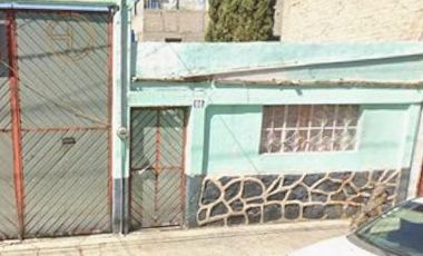 Casa en Venta a 10 min de Plaza Neza.