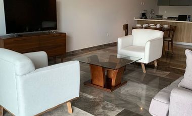 Renta o Venta de Departamento Amueblado en Juriquilla, Querétaro.