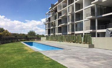 Penthouse en pre venta en Zibata, vista al campo de golf