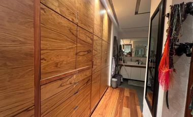 CASA EN VENTA CON TERRENO DOBLE Y ALBERCA, EN LOMAS DEL PEDREGAL, IMPECABLE!