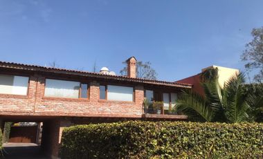 ¡No La Dejes Ir! Casa Impecable en Zona Privilegiada de San Jerónimo Lidice