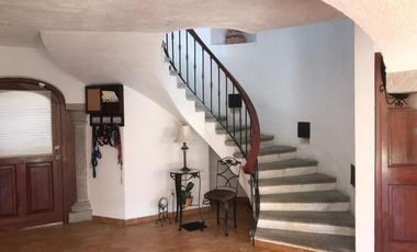 ¡No La Dejes Ir! Casa Impecable en Zona Privilegiada de San Jerónimo Lidice