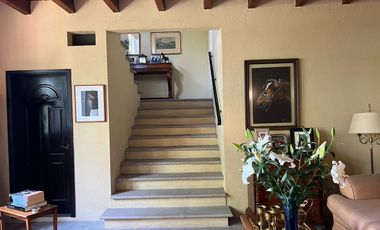 Espectacular Propiedad en Tlalpan con Casa de Lujo e Instalaciones Para Caballos