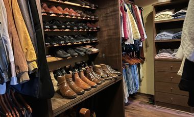 Espectacular Propiedad en Tlalpan con Casa de Lujo e Instalaciones Para Caballos