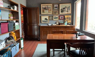 Espectacular Propiedad en Tlalpan con Casa de Lujo e Instalaciones Para Caballos