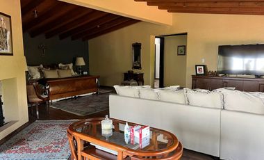 Espectacular Propiedad en Tlalpan con Casa de Lujo e Instalaciones Para Caballos