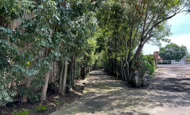 Espectacular Propiedad en Tlalpan con Casa de Lujo e Instalaciones Para Caballos