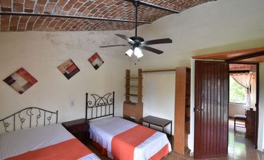 Casa de campo amueblada a un lado del río de Teuchitlán – ideal Airbnb