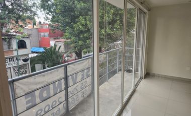 Amplio e iluminado departamento en renta en Letrán Valle