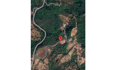 ALQUILO/ VENDO CASA CON VISTA Y 3000M2 BOQUETE