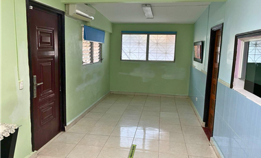 VENTA DE CASA COMERCIAL O RESIDENCIAL EN VILLA CACERES BETANIA (13)