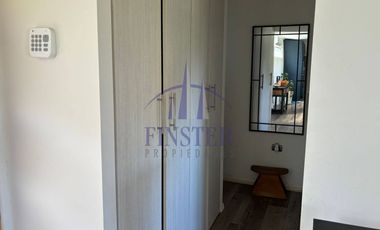 Parcela con 2 Casas y Vista Despejada en Campo Mar IV