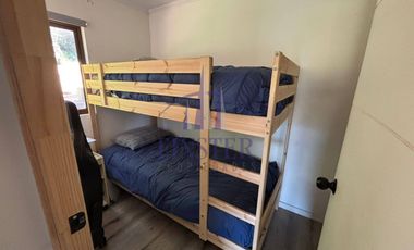 Parcela con 2 Casas y Vista Despejada en Campo Mar IV