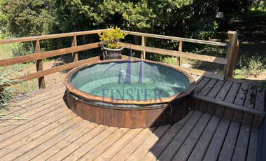 Parcela con 2 Casas y Vista Despejada en Campo Mar IV